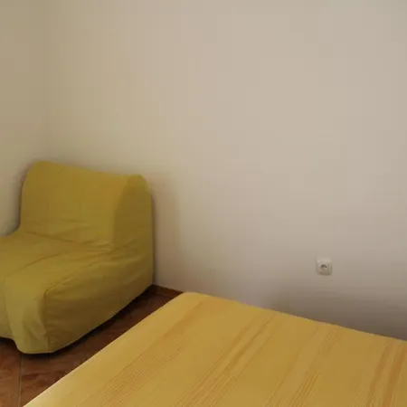 In Novigrad Mit Privatem Parkplatz By Interhome Appartement *